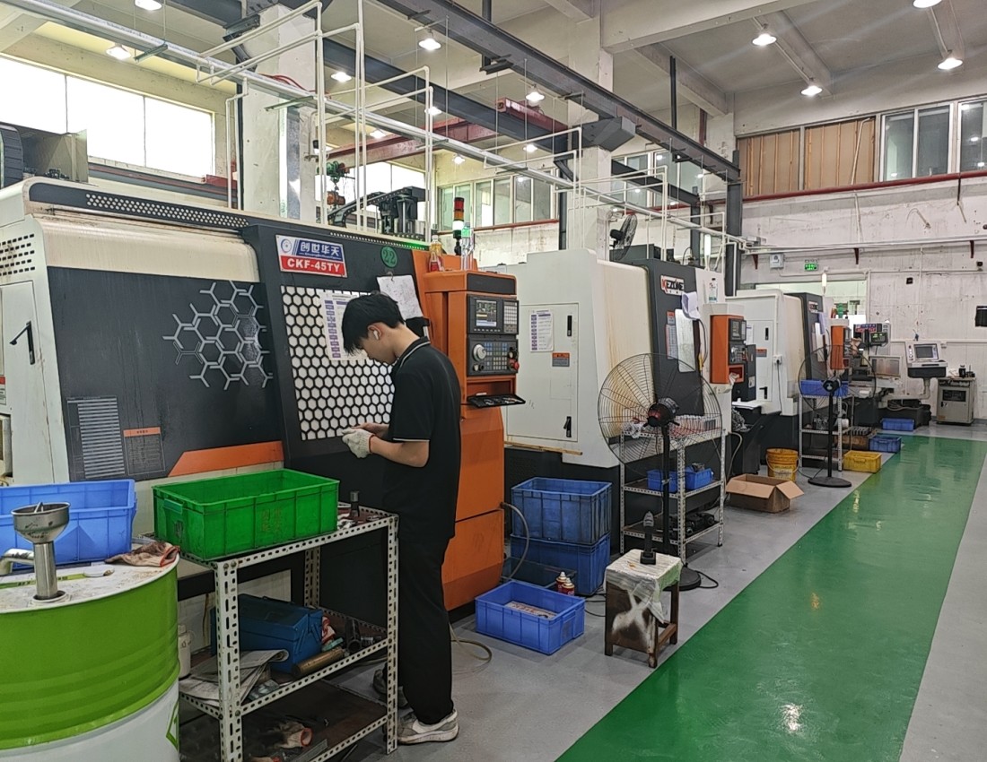 5-axis machining (part #F95A2785)